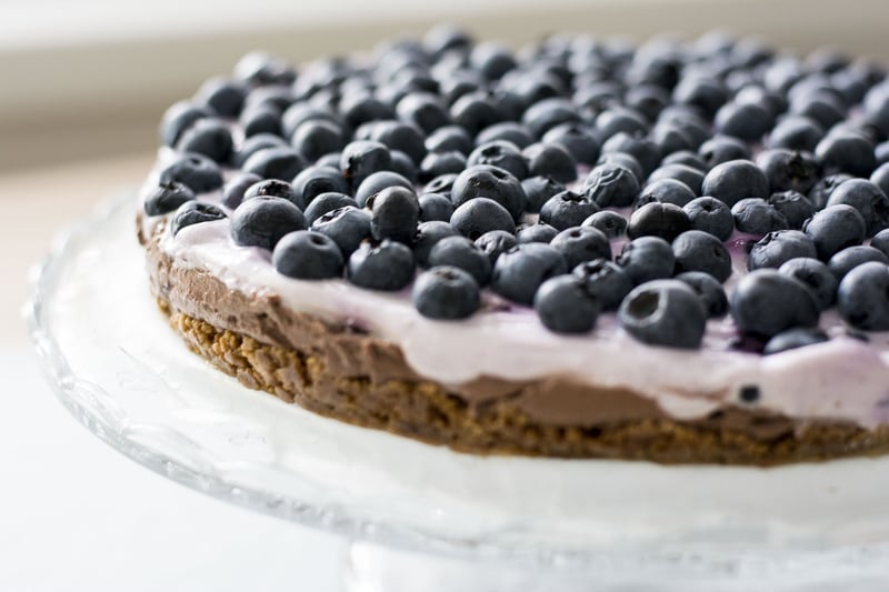 Red Velvet Cheesecake